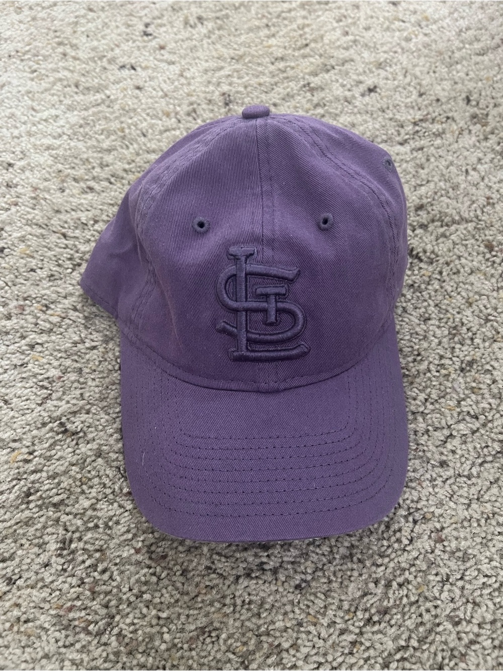 Women St. Louis Cardinals New Era Purple Dusk Core Classic 9TWENTY  Baseball Cap